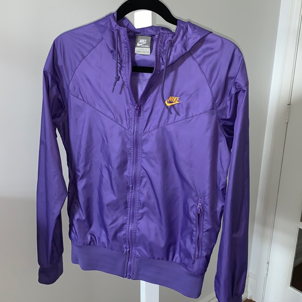 Nike Windbreaker, girls size L (12-14)